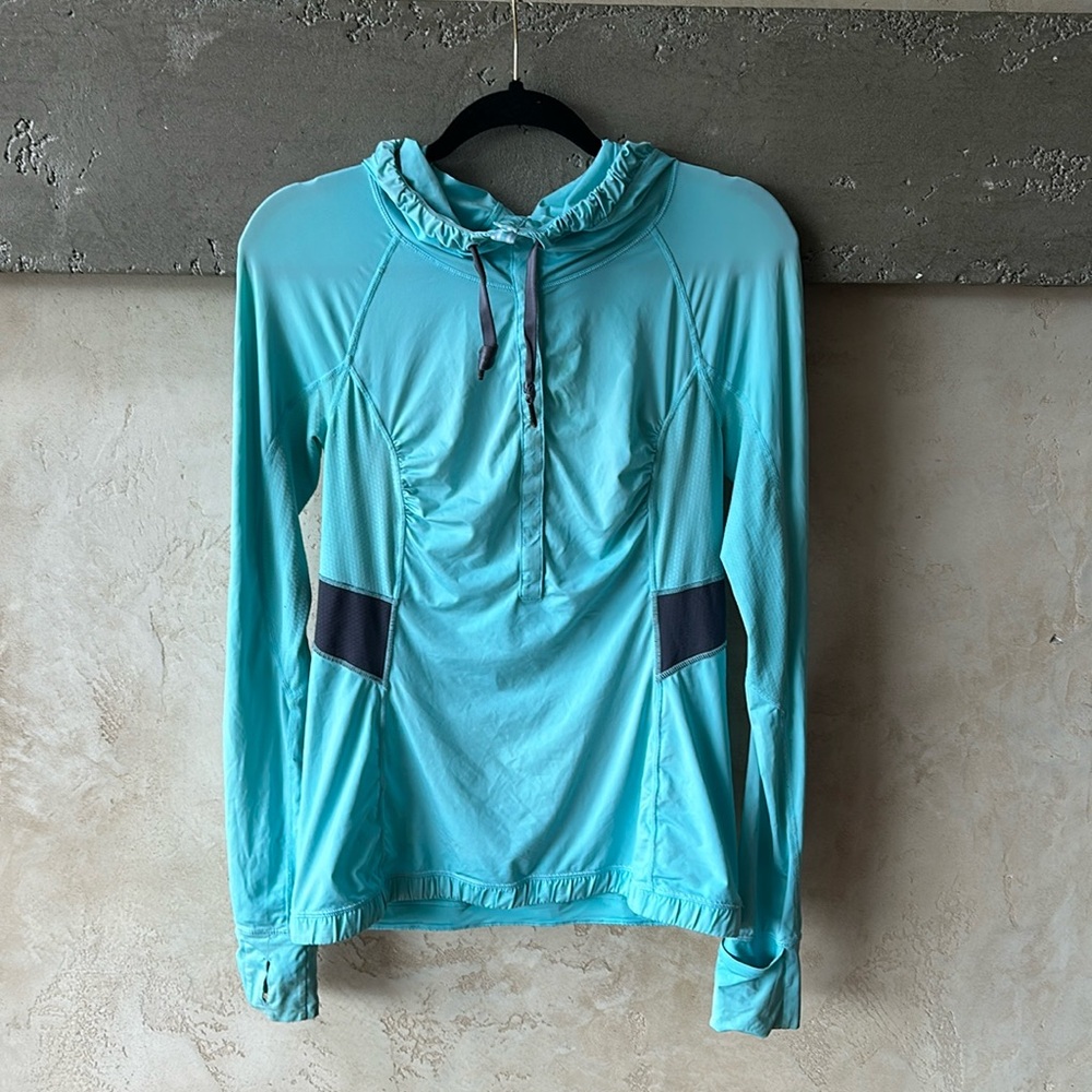 Lululemon UV Water Bound Hoodie